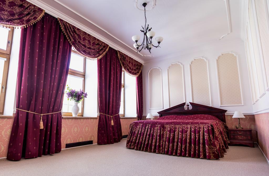 Hotel Pod Zamkem Velké Meziříčí Chambre photo